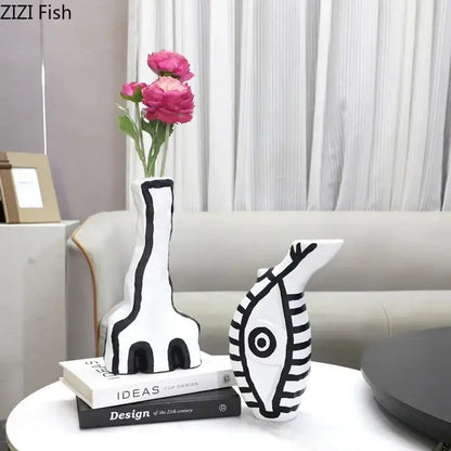 Modern design black and white ceramic decorbites abstract vase set with bold fish designs for bedroom decor