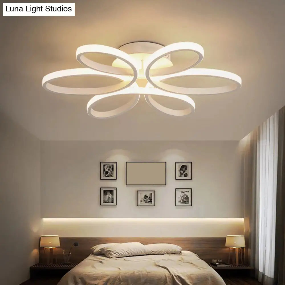 DecorBites™ DecorBites™ Modern Flower LED Flush Ceiling Light Fixture - White Acrylic Semi Flush, Ideal for Living Rooms