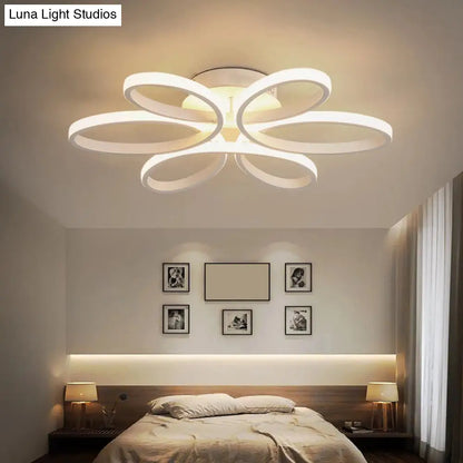 DecorBites™ DecorBites™ Modern Flower LED Flush Ceiling Light Fixture - White Acrylic Semi Flush, Ideal for Living Rooms