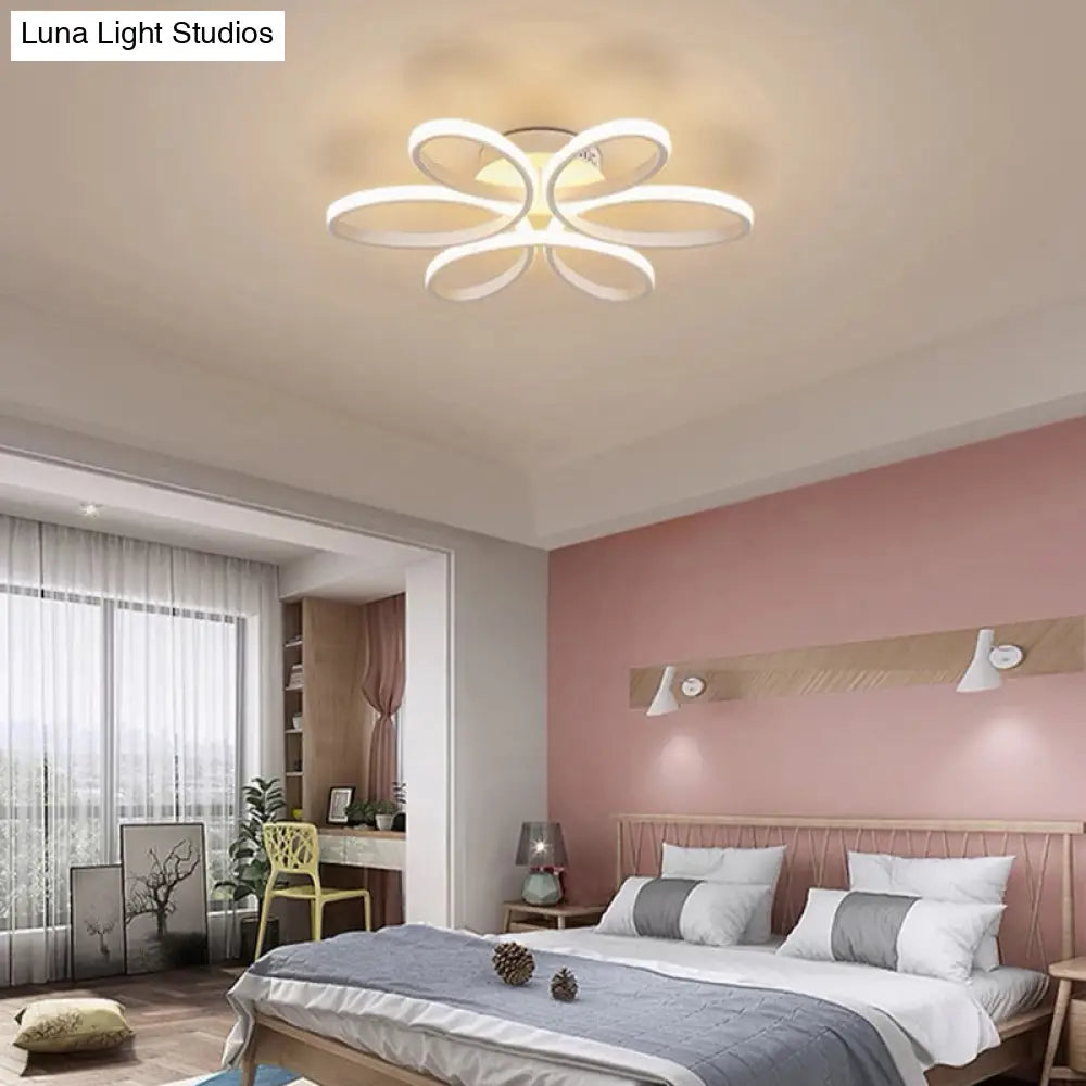 DecorBites™ DecorBites™ Modern Flower LED Flush Ceiling Light Fixture - White Acrylic Semi Flush, Ideal for Living Rooms