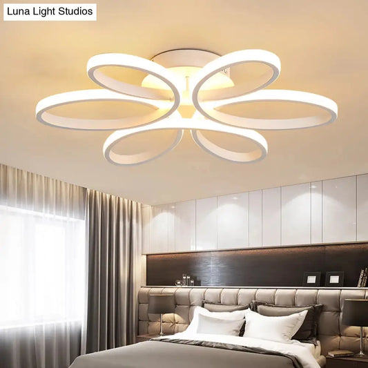 DecorBites™ DecorBites™ Modern Flower LED Flush Ceiling Light Fixture - White Acrylic Semi Flush, Ideal for Living Rooms