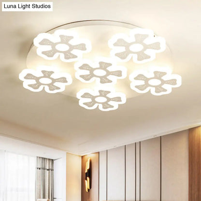 DecorBites™ DecorBites™ Modern Flower-Shaped White Acrylic Ceiling Light for Living Room