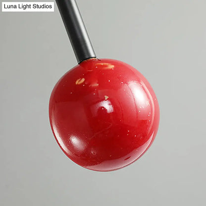 Lámpara de araña moderna de cristal esmerilado con luz colgante de 9 bombillas - Elegante lámpara esférica para salón (brazo negro y dorado)