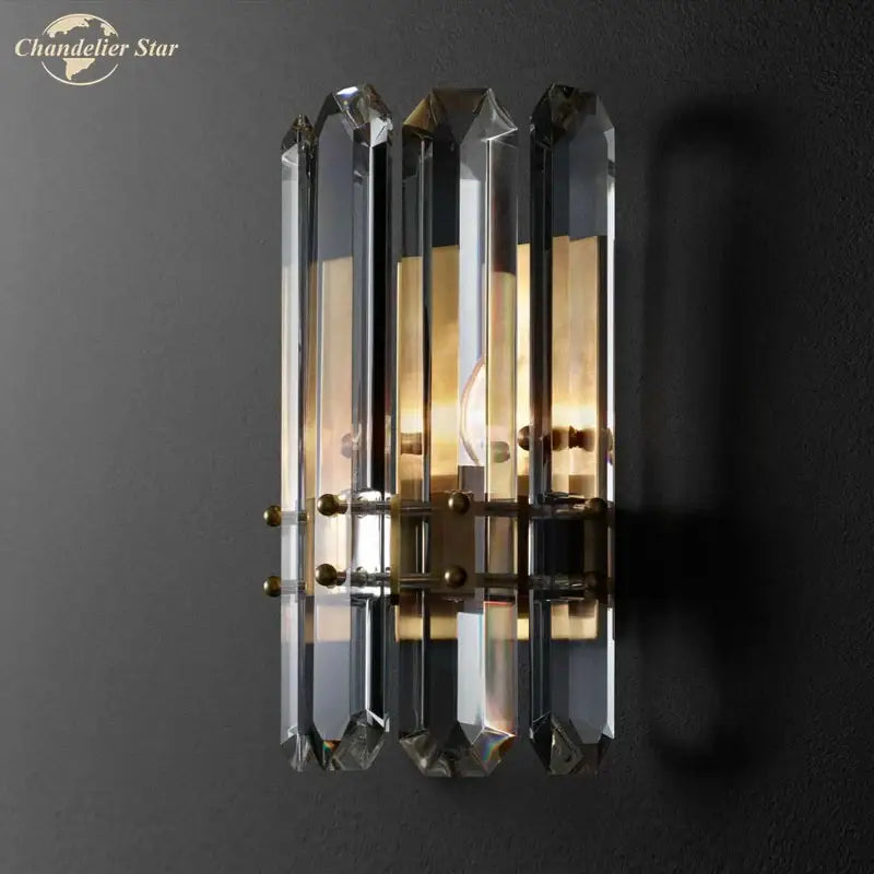 Modern geometric gold crystal wall sconce with faceted clear glass rods and brass accents for nordic wall lighting