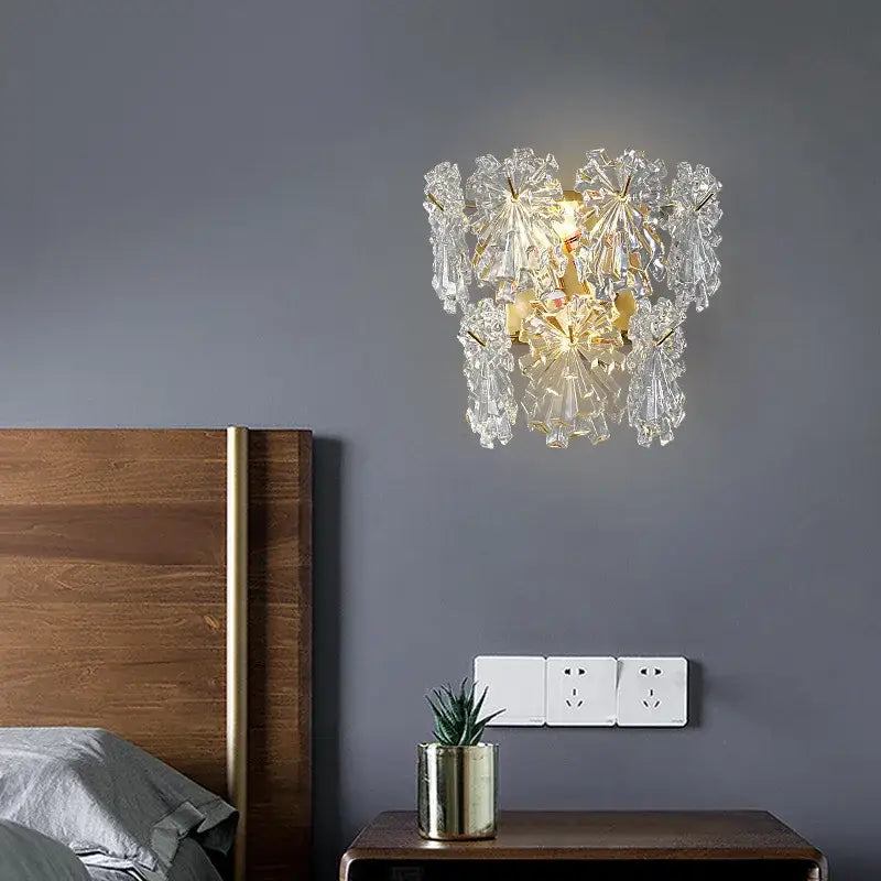 Modern gold decorbites crystal glass maple leaf living room chandelier with delicate crystal glass petals and golden center