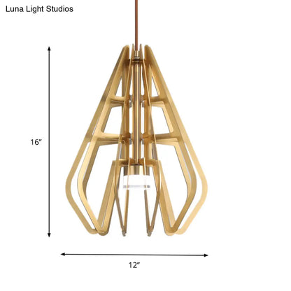 مصباح LED عصري على شكل ماسة ذهبية اللون مع إطار معدني