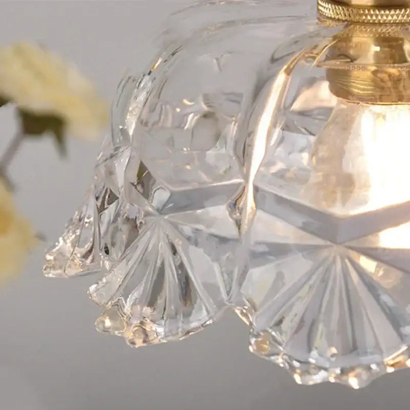Modern gold faceted clear glass wall lamp with crystal glass lampshade for elegant bedroom wall light