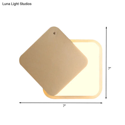 DecorBites™ DecorBites™ Modern Gold Finish LED Wall Sconce with Rotatable Design - Square Metallic Wall Lighting