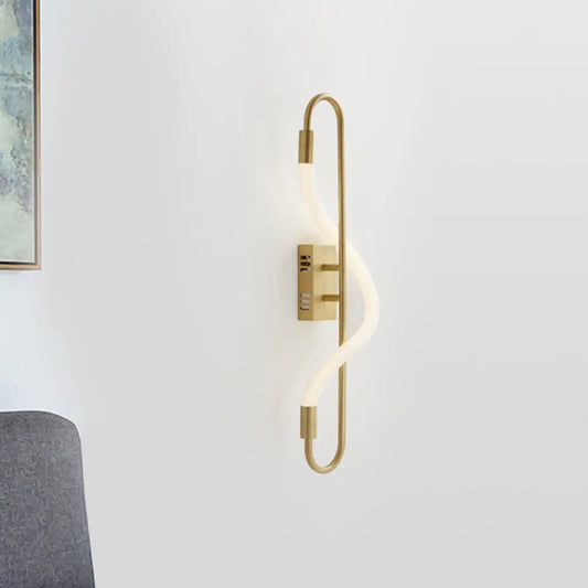 DecorBites™ DecorBites™ Modern Gold LED Wall Sconce with Tube Acrylic Shade - Elegant Lighting Solution