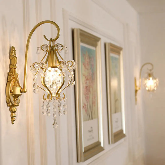 DecorBites™ DecorBites™ Modern Gold Metal Wall Sconce Light with Crystal Drop - 1 Light Corridor Sconce