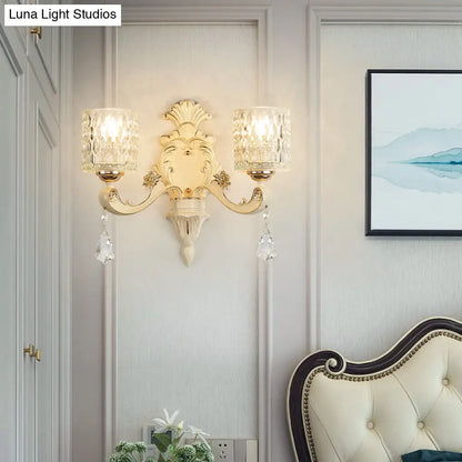 Aplique de pared cilíndrico moderno DecorBites™ dorado con cristal transparente texturizado y colgante de cristal - 1/2 cabezales