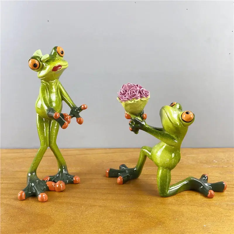 Modern green and orange decorbites leggy frog couple figurine with purple rose bouquet for living room decor