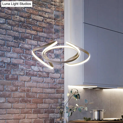 Lámpara de araña moderna gris con pantalla acrílica ondulada - Lámpara colgante para comedor de 3/5/6 luces (luz blanca/cálida)