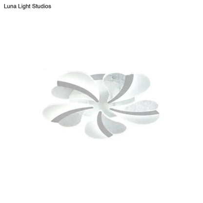 DecorBites™ DecorBites™ Modern Heart-Shaped LED Ceiling Lamp - Acrylic, Flush Mount Light for Living Room with 5/9/15 Warm/White Lights