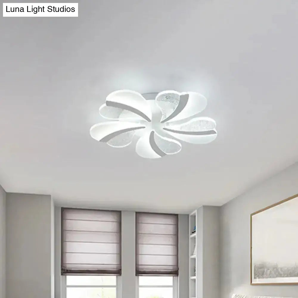 DecorBites™ DecorBites™ Modern Heart-Shaped LED Ceiling Lamp - Acrylic, Flush Mount Light for Living Room with 5/9/15 Warm/White Lights