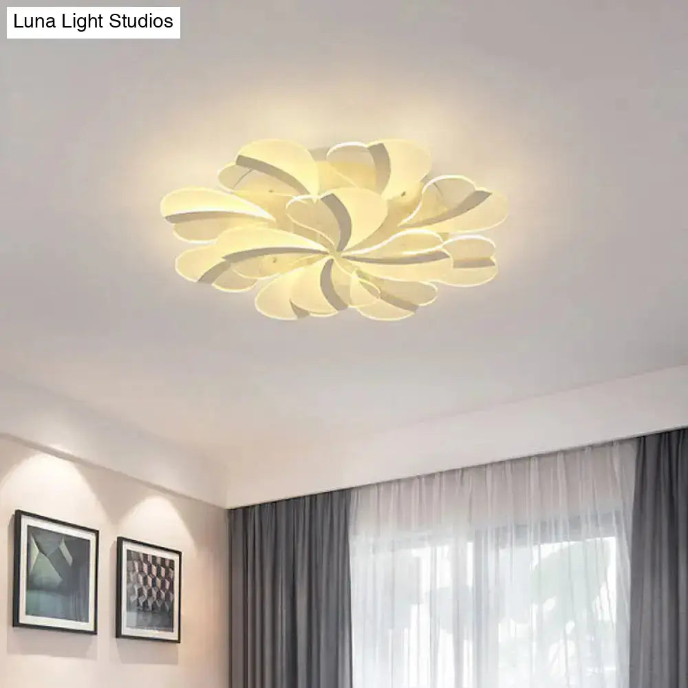 DecorBites™ DecorBites™ Modern Heart-Shaped LED Ceiling Lamp - Acrylic, Flush Mount Light for Living Room with 5/9/15 Warm/White Lights