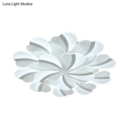 DecorBites™ DecorBites™ Modern Heart-Shaped LED Ceiling Lamp - Acrylic, Flush Mount Light for Living Room with 5/9/15 Warm/White Lights