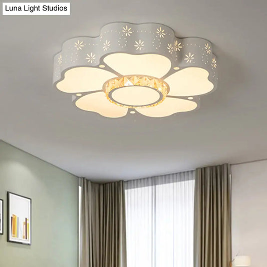 DecorBites™ DecorBites™ Modern Iron Floral LED Flush Mount Light in Warm/White for Living Room Ceiling