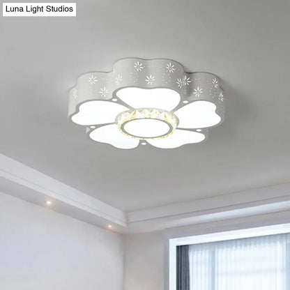 DecorBites™ DecorBites™ Modern Iron Floral LED Flush Mount Light in Warm/White for Living Room Ceiling