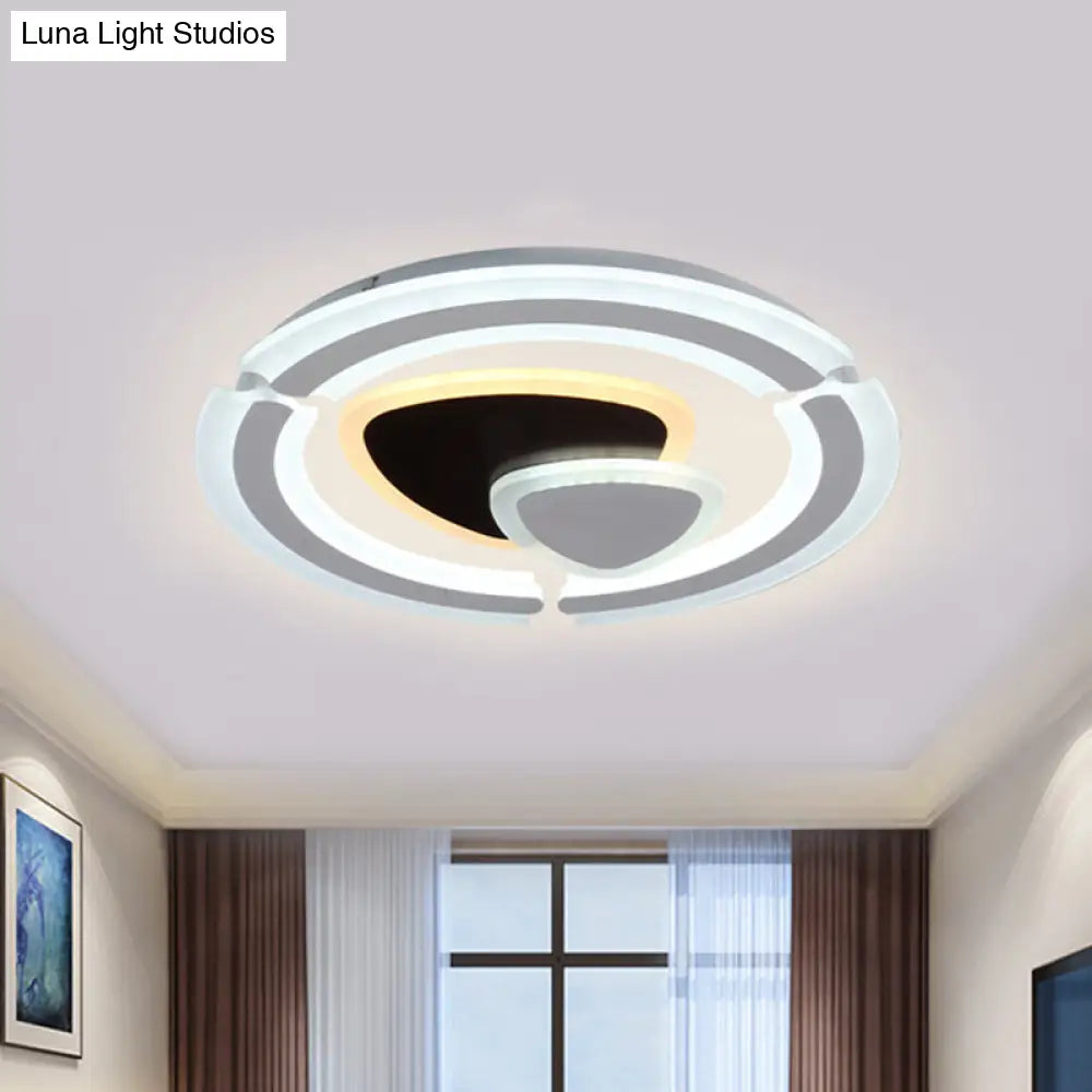 DecorBites™ DecorBites™ Modern LED Acrylic Flushmount Ceiling Lamp in Black/White Triangle Design with Remote Control Dimming