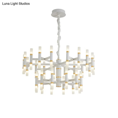 Lámpara de techo LED moderna para dormitorio - 24/36/60 luces, pantalla tubular de hierro, colgante blanco/negro