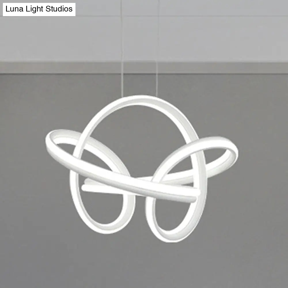 Lámpara de araña LED moderna: Diseño elegante y curvo, acrílico, luz colgante blanca/café para sala de estar