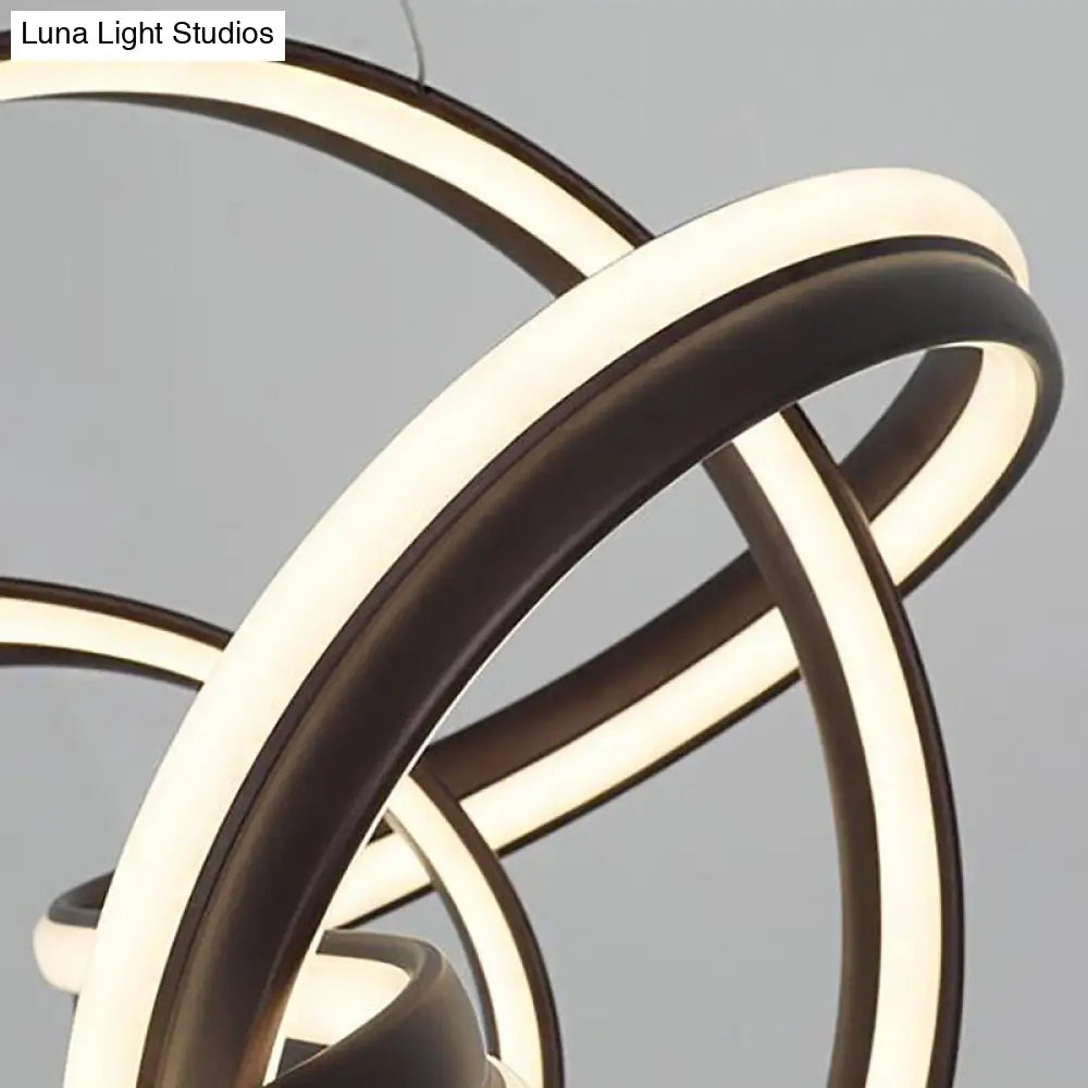 Lámpara de araña LED moderna: Diseño elegante y curvo, acrílico, luz colgante blanca/café para sala de estar