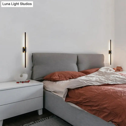 DecorBites™ DecorBites™ Modern LED Wall Mount Light - Linear Shape, Acrylic Design for Living Room