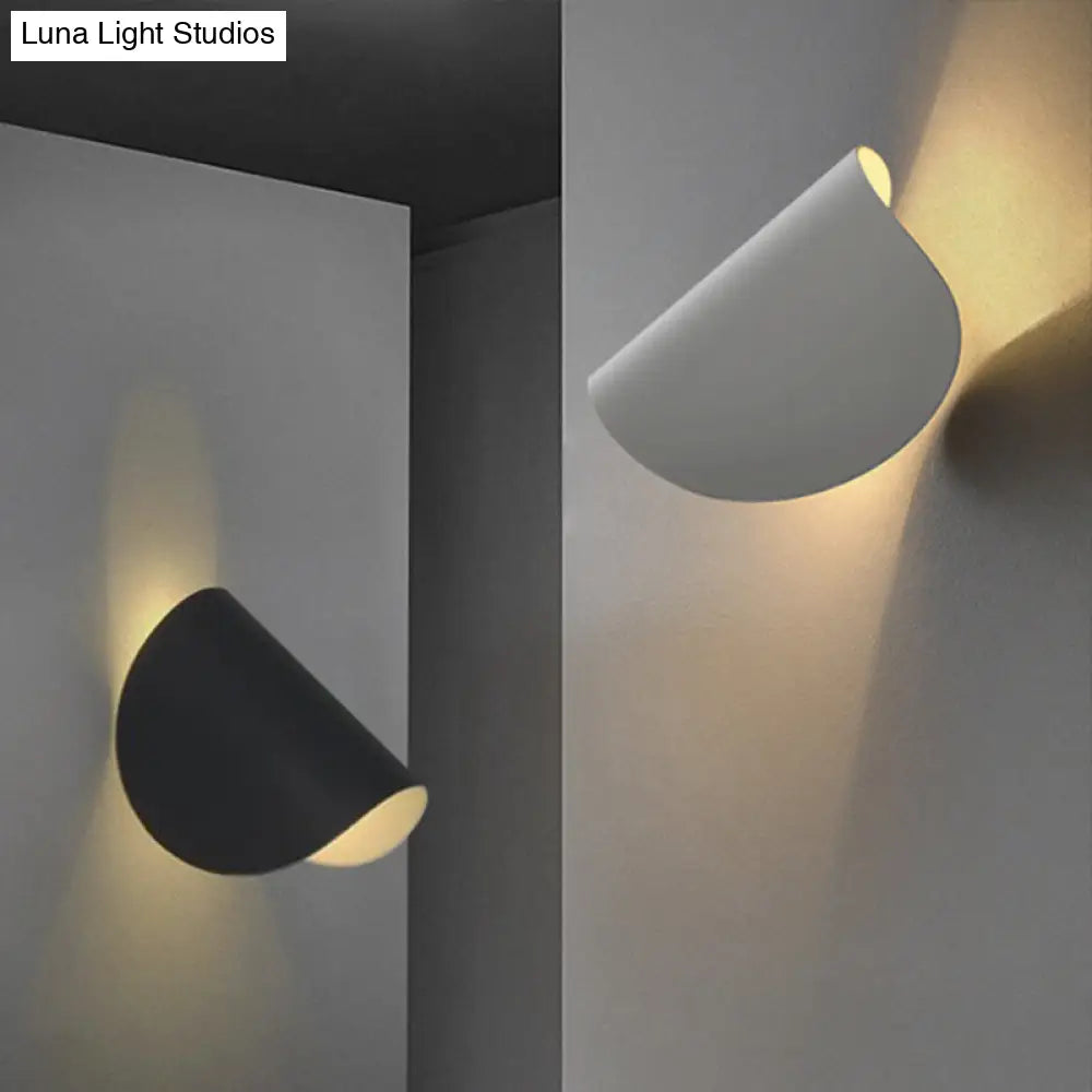DecorBites™ DecorBites™ Modern LED Wall Sconce with Foldable Metal Shade for Living Room