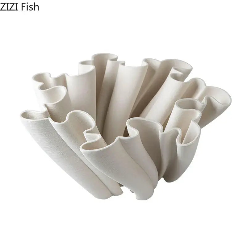 Cream-colored ceramic vase with flowing ruffled ridges decorbites bud shape for modern living room decor
