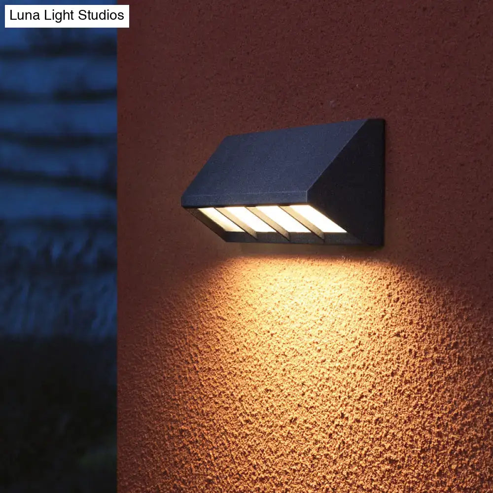 Modern matte black led outdoor wall sconce with three warm white led strips bulb included 110v-120v fixture