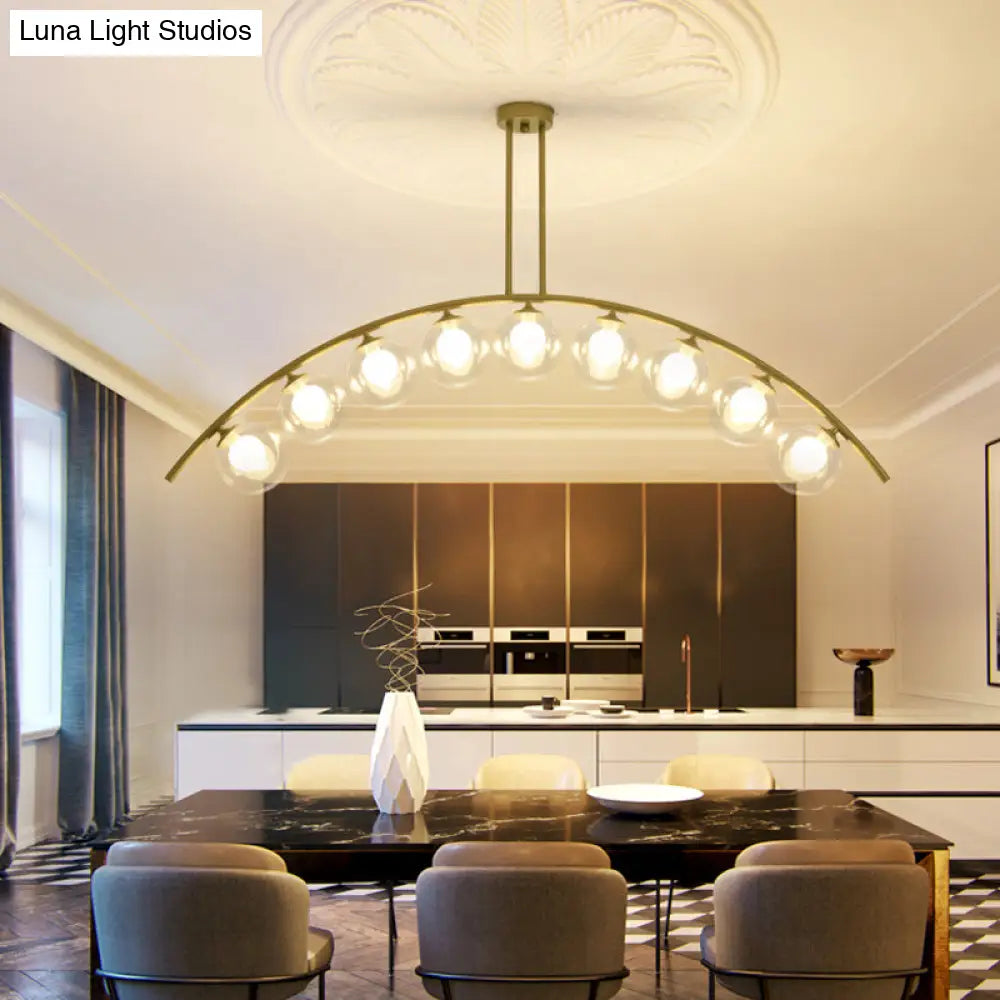 Lámpara de techo colgante moderna de arco metálico con pantallas de bolas de cristal - 5/7/9 luces