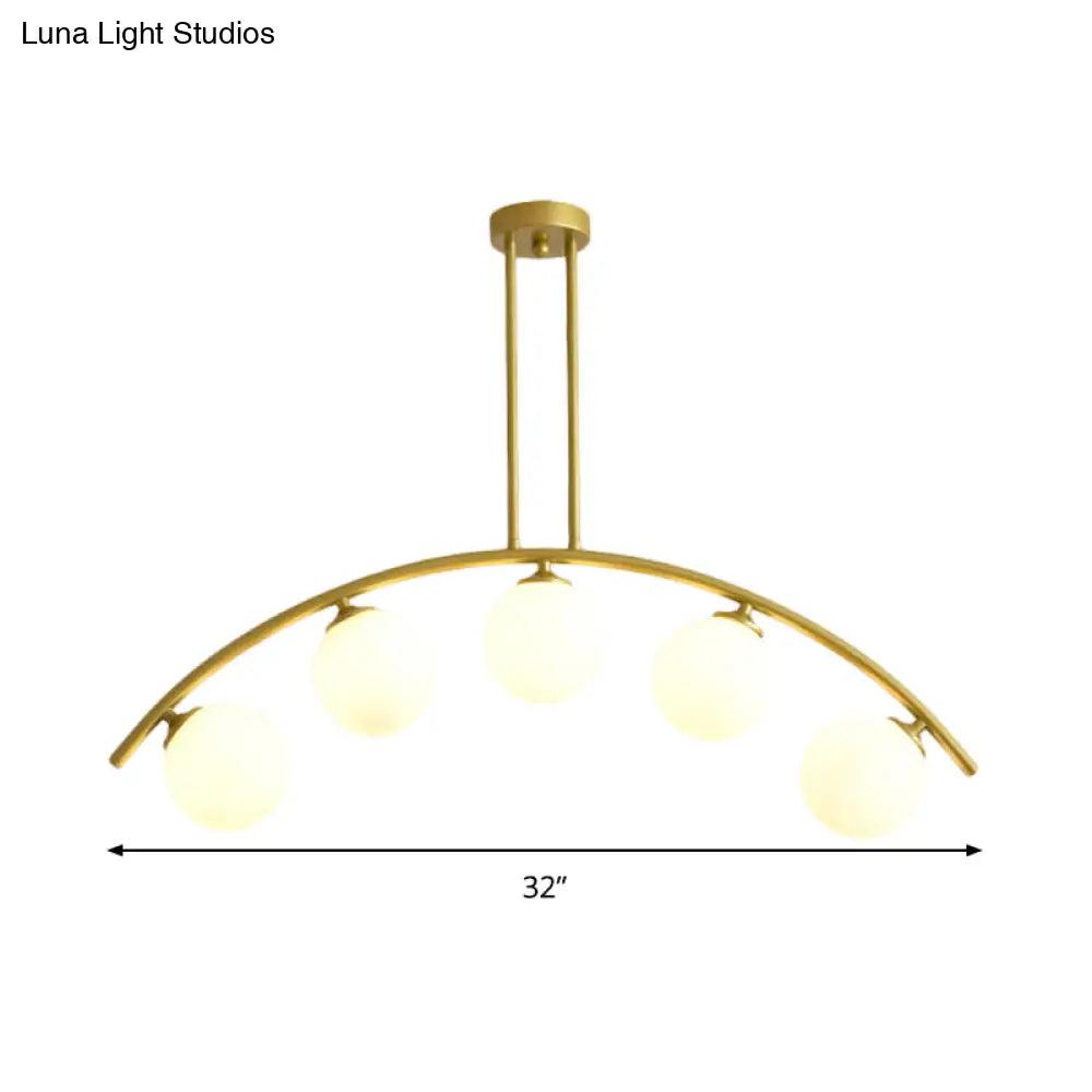 Lámpara de techo colgante moderna de arco metálico con pantallas de bolas de cristal - 5/7/9 luces