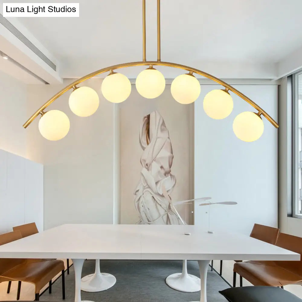 Lámpara de techo colgante moderna de arco metálico con pantallas de bolas de cristal - 5/7/9 luces