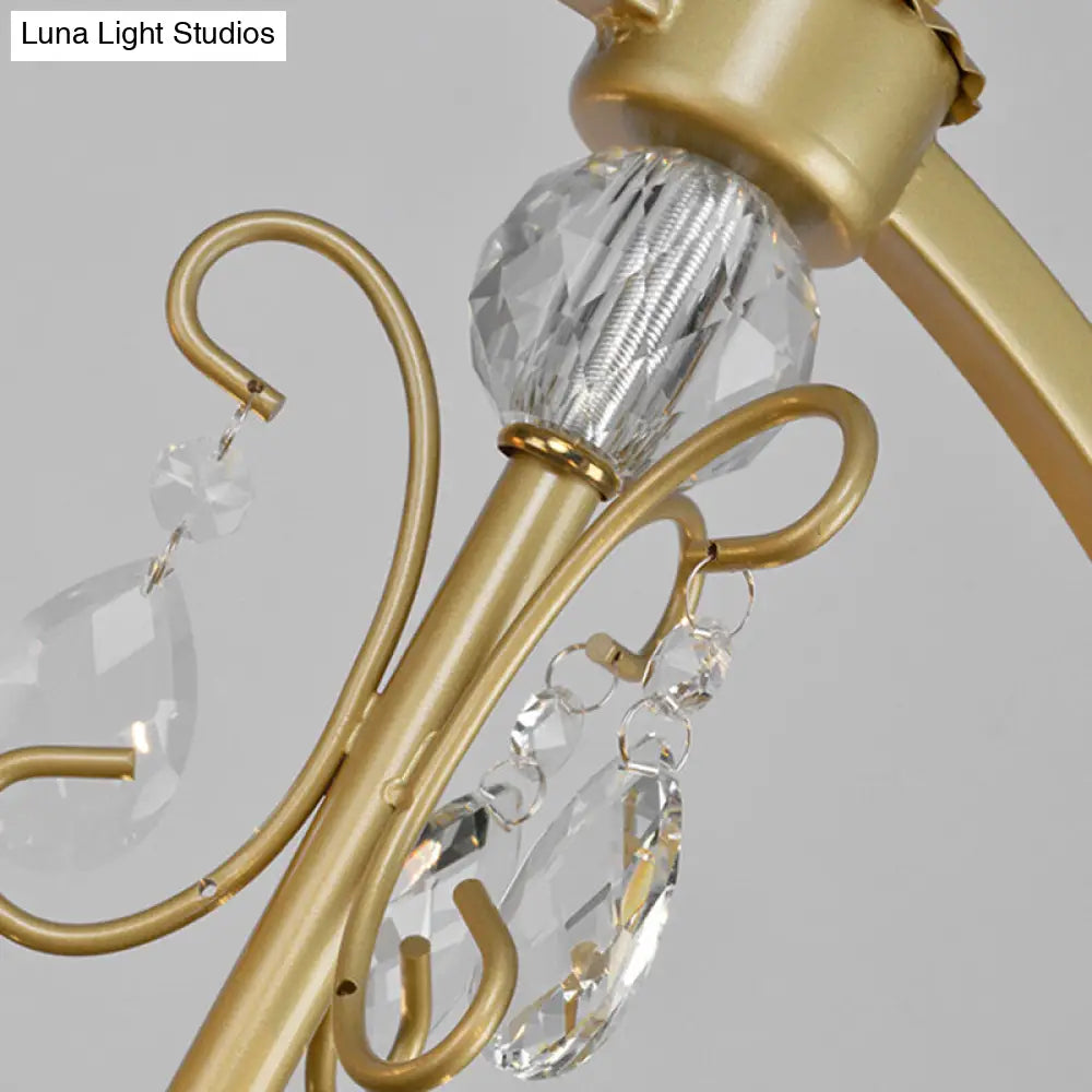 Lámpara de techo moderna de metal tipo candelabro: araña de latón de 6/8 luces con colgante de cristal