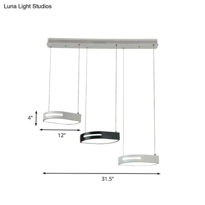 مصباح معلق على شكل ورقة معدنية حديثة مع 3 رؤوس LED لمصباح تعليق غرفة الطعام - أسود وأبيض