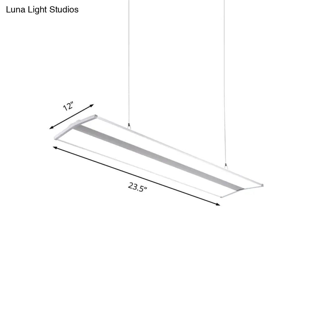 مصباح معلق معدني عصري LED، مصباح سقف مستطيل الشكل باللون الفضي مع موزع أكريليك أبيض - عرض 23.5 بوصة/47 بوصة