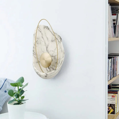 DecorBites™ DecorBites™ Modern Metal LED Wall Lamp: Resin Shell Shape, Single Head, White/Black Light