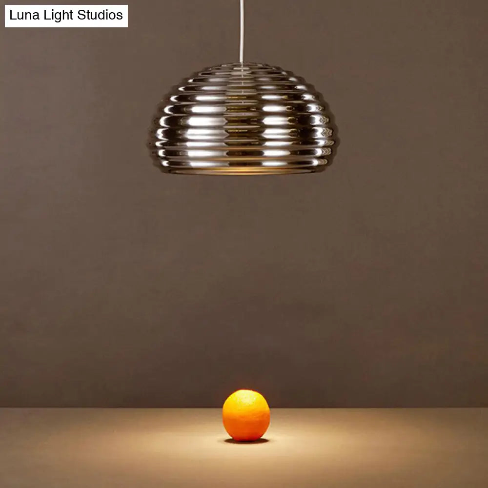 Modern Metal Pendant Light: Sleek Chrome Down-Lighting for Bedroom