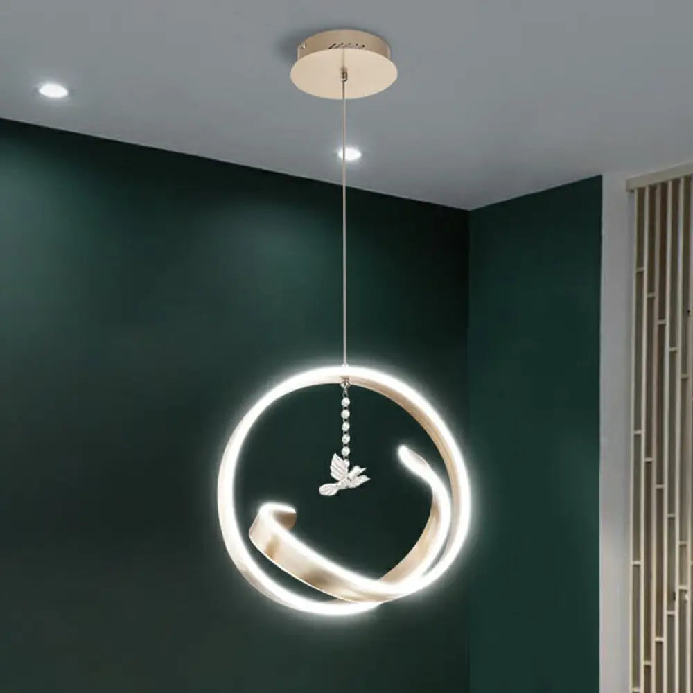 Modern Metallic LED Chandelier: Art Deco Loop Pendant Light for Dining Room