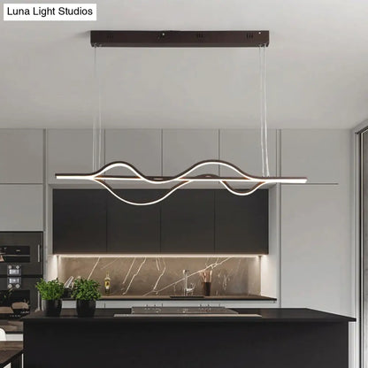 Lámpara colgante LED metálica moderna DecorBites™ para comedor e isla en color café