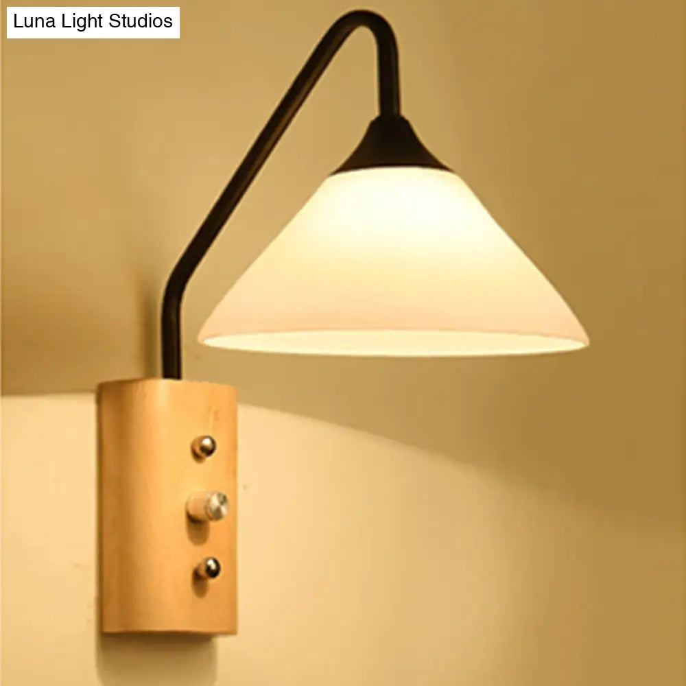 Aplique de pared cónico moderno de cristal opalino DecorBites™ - 1 luz, base de madera - Comedor o pasillo