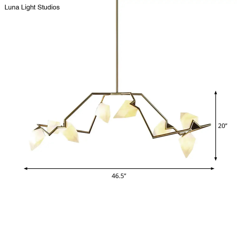 مصباح معلق على السقف بتصميم فرع شجرة من زجاج الحليب الحديث من DecorBites™، أسود/ذهبي، مع 5/8 لمبة لغرفة الطعام