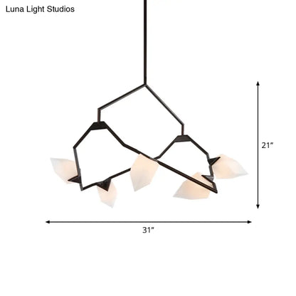 مصباح معلق على السقف بتصميم فرع شجرة من زجاج الحليب الحديث من DecorBites™، أسود/ذهبي، مع 5/8 لمبة لغرفة الطعام
