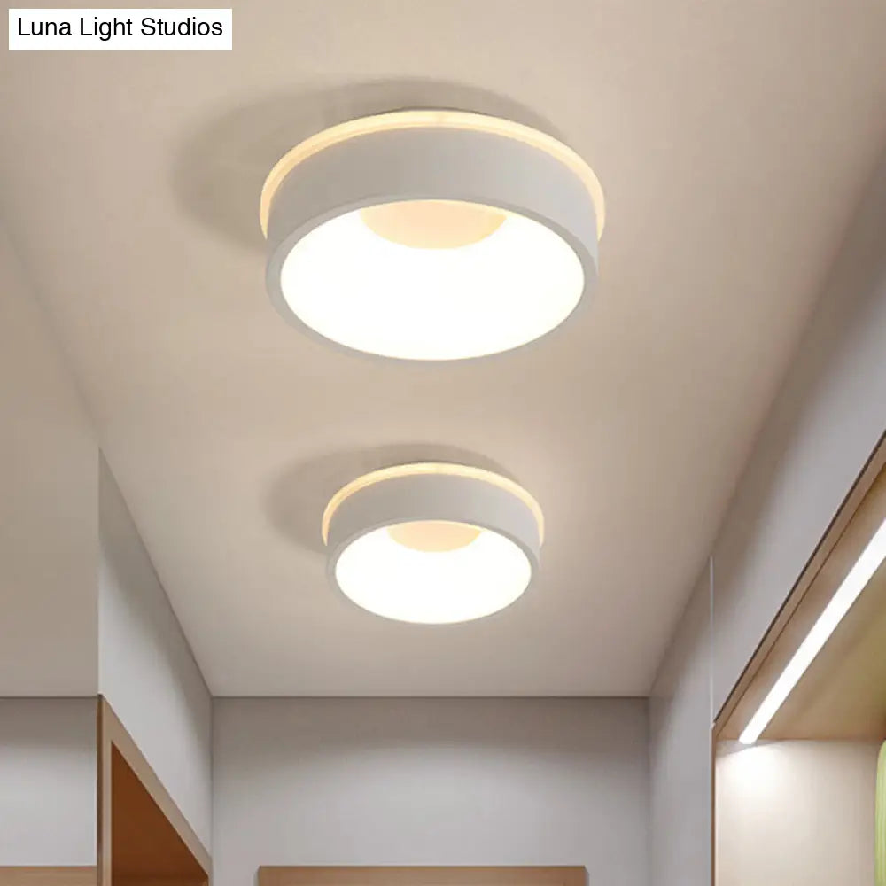 DecorBites™ DecorBites™ Modern Nordic LED Ceiling Light in Grey/White: Triangle, Round, or Square Design