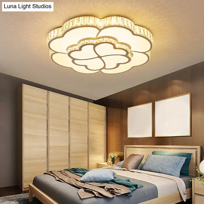 Lámpara de techo LED empotrada DecorBites™ Modern Petal Crystal en blanco - 19.5"/23.5"/31.5" - para dormitorio