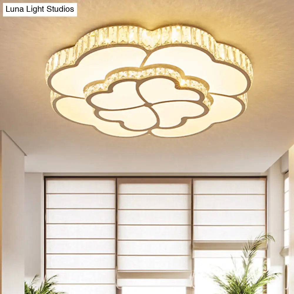 Lámpara de techo LED empotrada DecorBites™ Modern Petal Crystal en blanco - 19.5"/23.5"/31.5" - para dormitorio