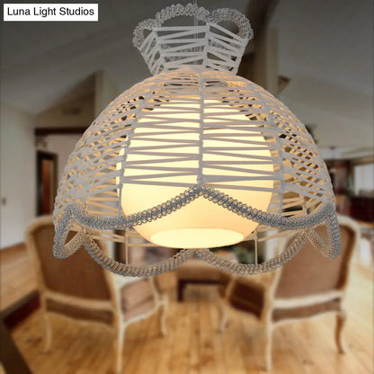 Modern Rattan Scalloped Pendant Lamp - White