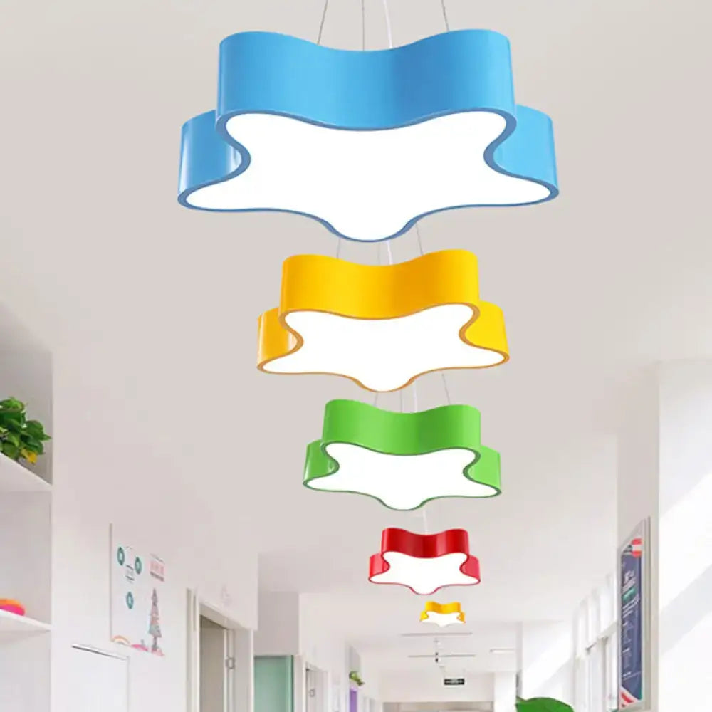 Colorful cloud-shaped pendant lights in blue yellow green and red for modern child care centre led hanging light