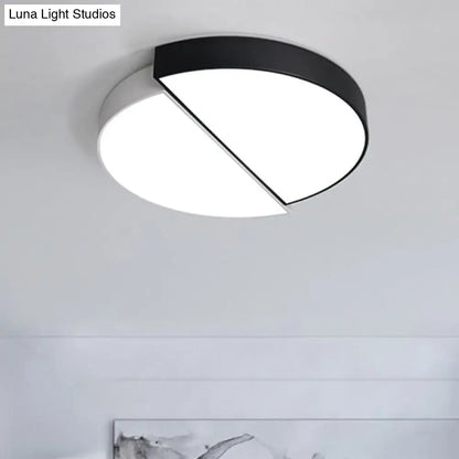 DecorBites™ DecorBites™ Modern Round LED Flush Mount Lighting with Minimalist Black and White Acrylic Design